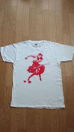 yurayura アリスインワンダーランド tシャツ - メルカリ