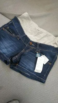 新品未使用タグ付きデニムショーパンＳサイズ