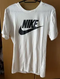 Nike ホワイト Tシャツ Mサイズ