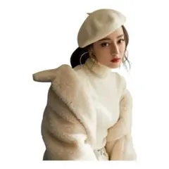 【新品タグ付き】ZARA ホワイトベレー帽／未着用アイテム