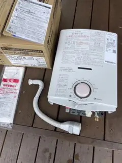 メル17さん専用　瞬間湯沸かし器　LPガス プロパン　新品　2024年5月製造品 メル17さん専用 瞬間湯沸かし器 LPガス プロパン 新品 2024年5月