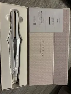 美品　KINUTO ストレートヘアアイロン