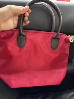 赤色小型トートバッグ