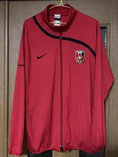 Item thumbnail for item ae84b73e-7c33-49a3-829c-0c349859d829