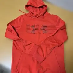 Under Armour 赤 フード付きパーカー S/M