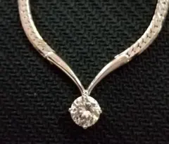 V字型シルバーネックレス ヴィンテージ