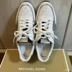 MICHAEL KORS ホワイト シルバー スニーカー