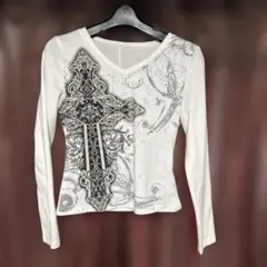 ホワイト クロスモチーフ 長袖Tシャツ