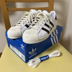 アディダス　スーパースター　26 ホワイト　ブラウン