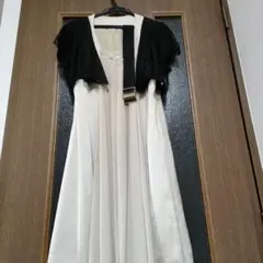 ドレス パーティ 結婚式 ベージュ ☆着用済み☆