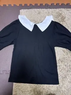リブニット 黒 トップス 白襟 バルーンスリーブ
