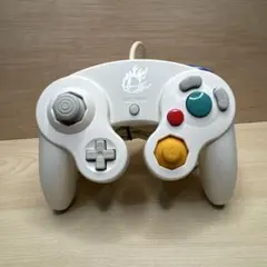 ゲームキューブコントローラー　ホワイト　スマブラ