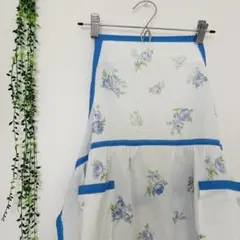 valentino garavani エプロン Mサイズ相当 花柄 夏 爽やかのサムネイル