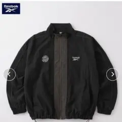 Reebok ナイロンジャケット