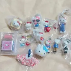 レアあり Hello Kitty ぬいぐるみ ペン 根付け 缶バッジ まとめ売り