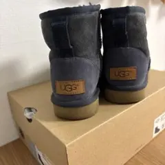 UGG Classic Short ネイビー22cm