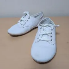 PUMA　ホワイトレザー レースアップ スニーカー