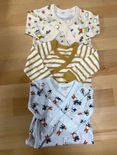 ユニクロ　肌着　ロンパース　60〜70