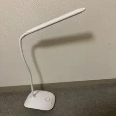 目に優しいLEDデスクライト スタンドライトフレキシブルアーム　ニトリ　勉強