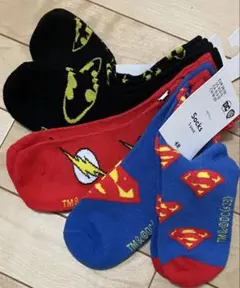 新品未使用 H&M バットマン・フラッシュ・スーパーマン靴下 5パック