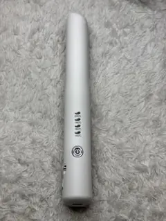 コードレス充電式　ヘアアイロン ホワイト