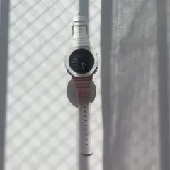CASIO G-SHOCK ホワイト腕時計　電池切れ