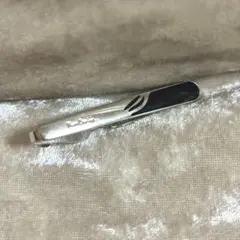 ピエールカルダン　ネクタイピン　シルバーカラー　黒のサムネイル