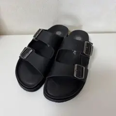 GENUINS ブラック ダブルバックルサンダル 42 ジェニュインズ