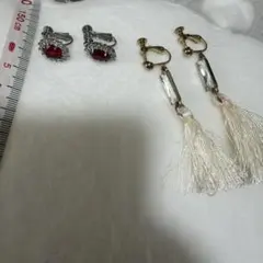 Item thumbnail for item b3fa6552-b6b8-4dac-9fa0-e6a65a086f4d