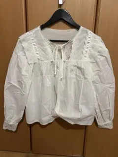 Treat Urself レース付きホワイトブラウス　初期物