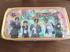 リアルピース gigo限定 ペンケース 全員 集合 - メルカリ