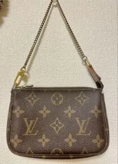 ルイヴィトン M52994 エピ ポシェット アクセソワール ポーチ グリーン 美品 ルイヴィトン エピ ポシェット・アクセソワール グリーン