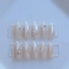 ネイルチップ ちゅるん 韓国 ピンクベージュ オフィス シンプル 大人 ストーン