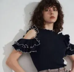 SNIDEL スナイデル　オフショルダー トップス ニット　ネイビー　春ニット