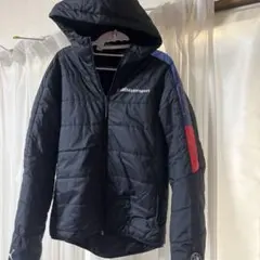 BMW Motorsport パーカー 黒/青/赤