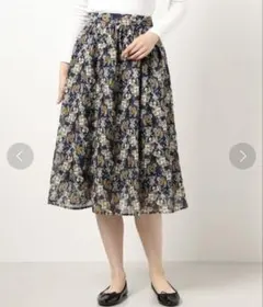 テチチ　techichi 花柄スパンローンスカート