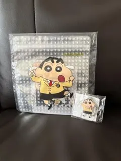 クレヨンしんちゃん ジッパーバッグ4種セットとキーホルダー