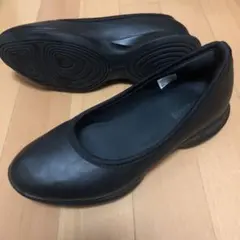 Reebok EASYTONE 24.5㌢ レザー パンプス ブラック