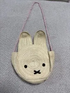 Item thumbnail for item 85a16dfc-c21a-44ba-a173-588e27865ed6