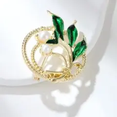 新品未使用♡　ブローチ　コサージュ　ゴールド　グリーン　フォーマル　リーフ