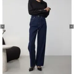 美品　AZUL BY MOUSSYアズールバイマウジー ハイウエストフレアデニム