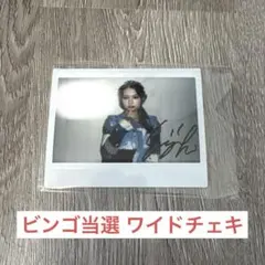 倉木華 DVD 推しに好かれて困ってます 直筆サイン入りチェキ - メルカリ