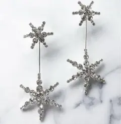 雪の結晶　スターモチーフ イヤリング ウェディング