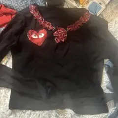 ハンドメイドトップス コムデギャルソンではございません