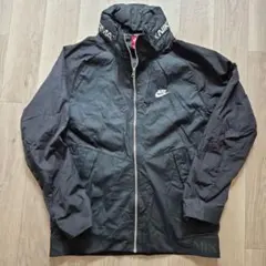 NIKE ナイロンジャケットAIRMAX M　ブラック