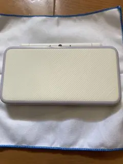 New Nintendo 2DS LL ホワイト/ラベンダー