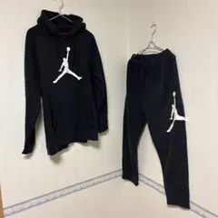 ジョーダン 黒スウェットセットアップ