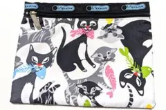LeSportsac　ポーチ　ネコ柄