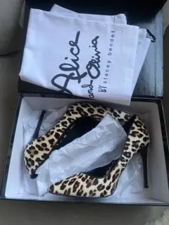 alice + olivia レオパード柄 ハイヒールパンプス 38のサムネイル