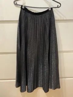 【キラキラ✨】ZARA ザラ プリーツスカート Sサイズ ブラック ラメ入りのサムネイル